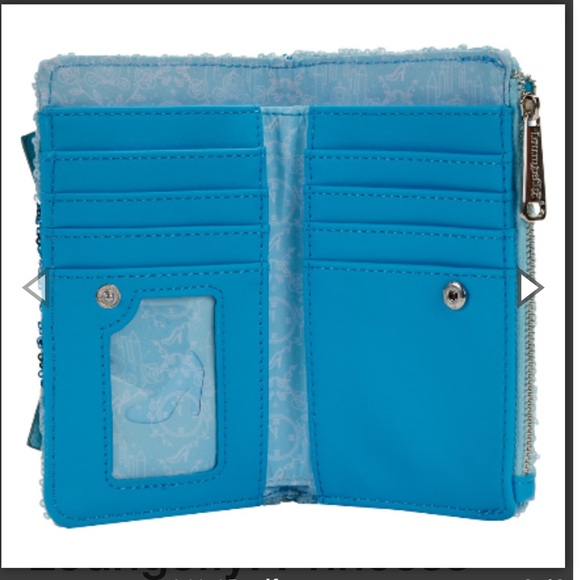 Loungefly: Princess Cinderella Sequin Set - Picture 6 of 11